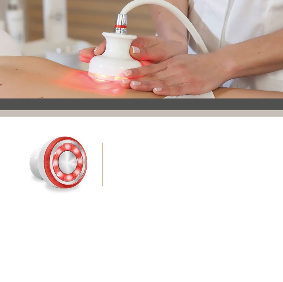 Onda Dinamica Body Lipotonic handpiece during a body treatment